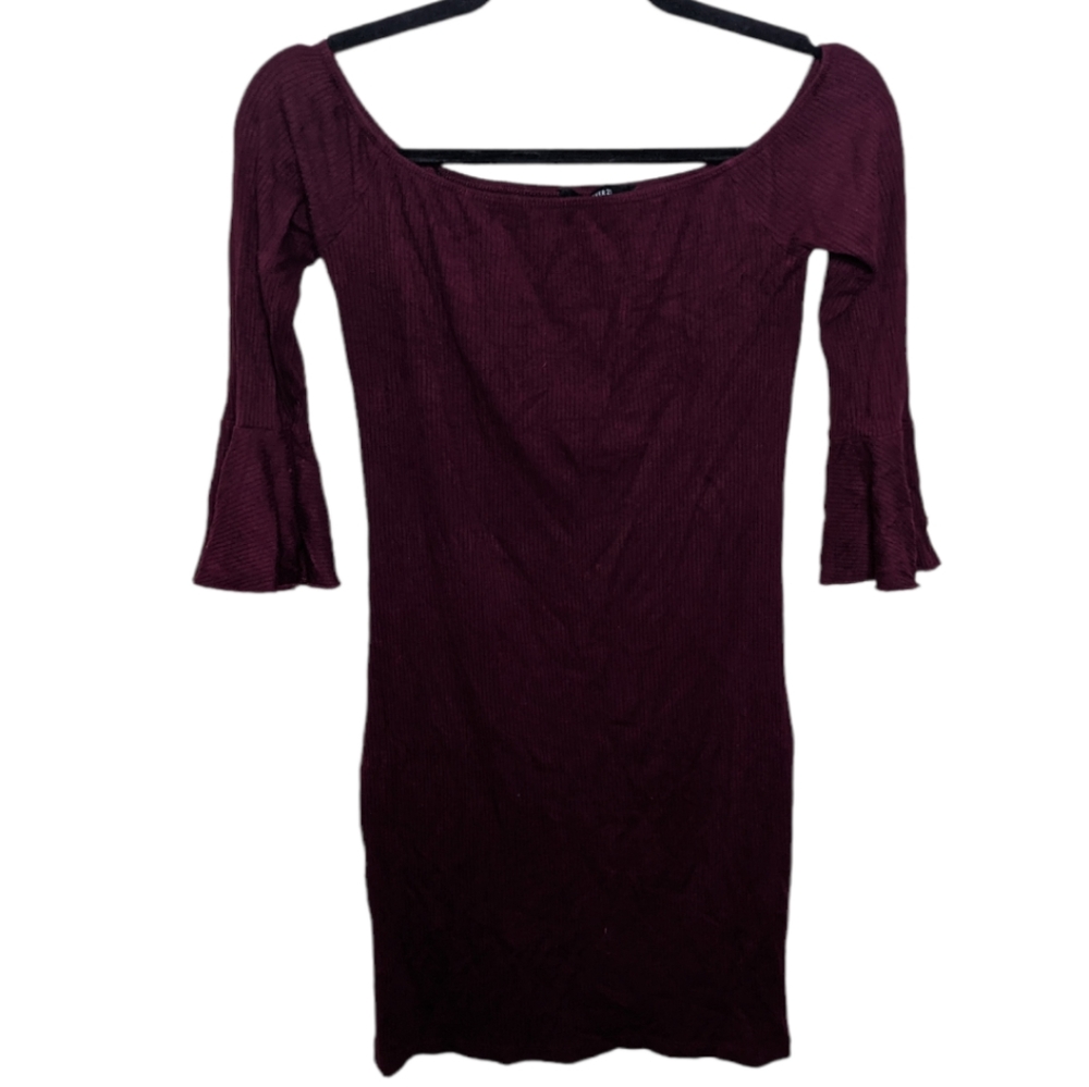 Forever 21 Burgundy Ribbed Off-Shoulder Dress 🍷✨